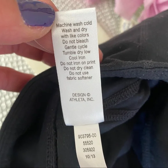 Athleta Black Leggings - Picture 10 of 10